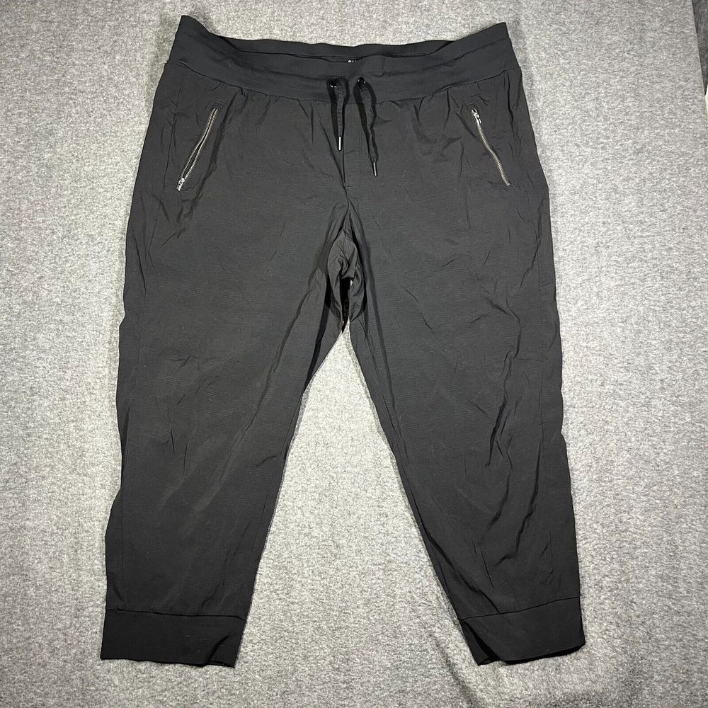 Athleta Womens Trekkie North Jogger 24 Black Hiking Athleisure Activewear